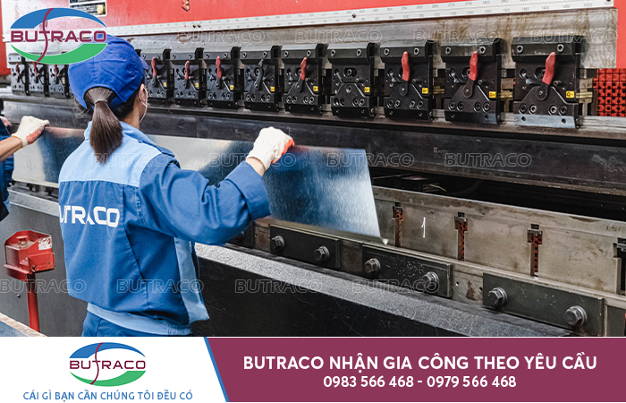Quy trình gia công máng xối inox chuẩn từ A - Z