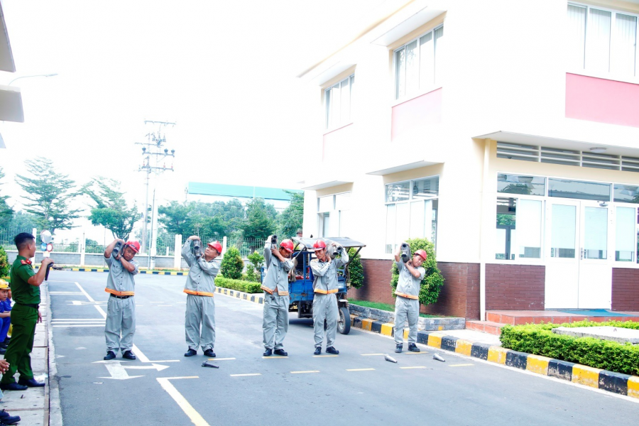 everrich   hùng   quốc   lá   xuân   cp   khung   kèo