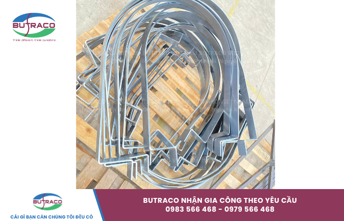 Tìm hiểu những phụ kiện đi kèm không thể thiếu của máng xối