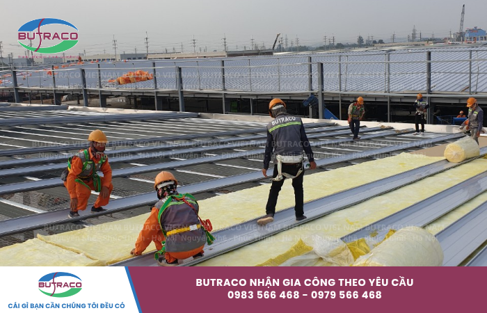 So sánh tôn 3 lớp và tôn sóng