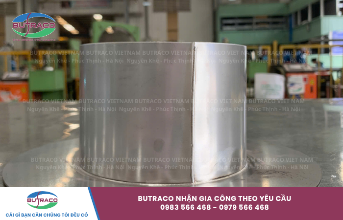 Phễu thu nước mái: Vai trò quan trọng trong hệ thống máng xối