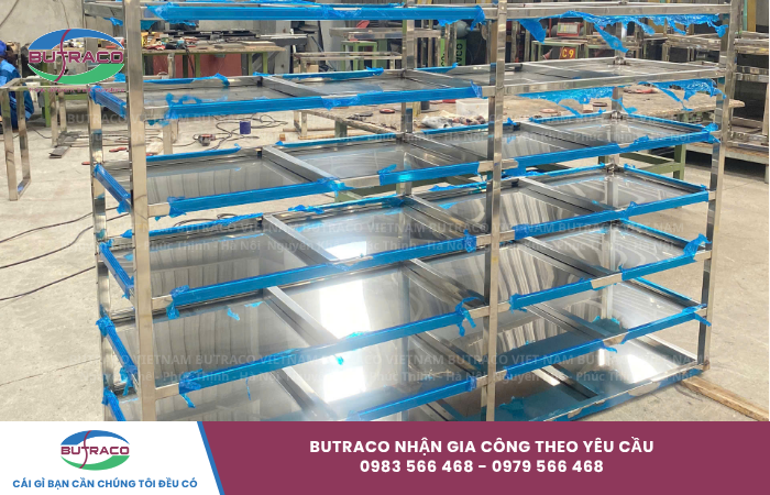 Gia công kệ Inox công nghiệp: Tiêu chuẩn kỹ thuật và năng lực sản xuất