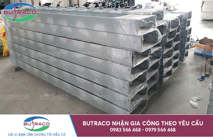 Báo giá & Tiêu chuẩn máng cáp thép mạ kẽm nhúng nóng cho nhà xưởng