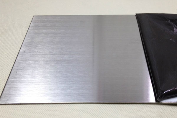 So sánh Inox 304 và inox 316: cơ tính, độ bền và báo giá gia công